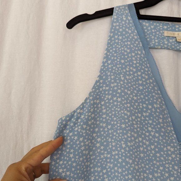 Cooper & Ella Star Print Blouse Size Extra Small - Picture 5 of 12